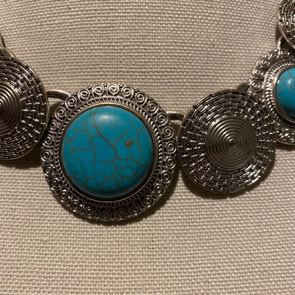 Turquoise and Silver - Picture 3 of 10